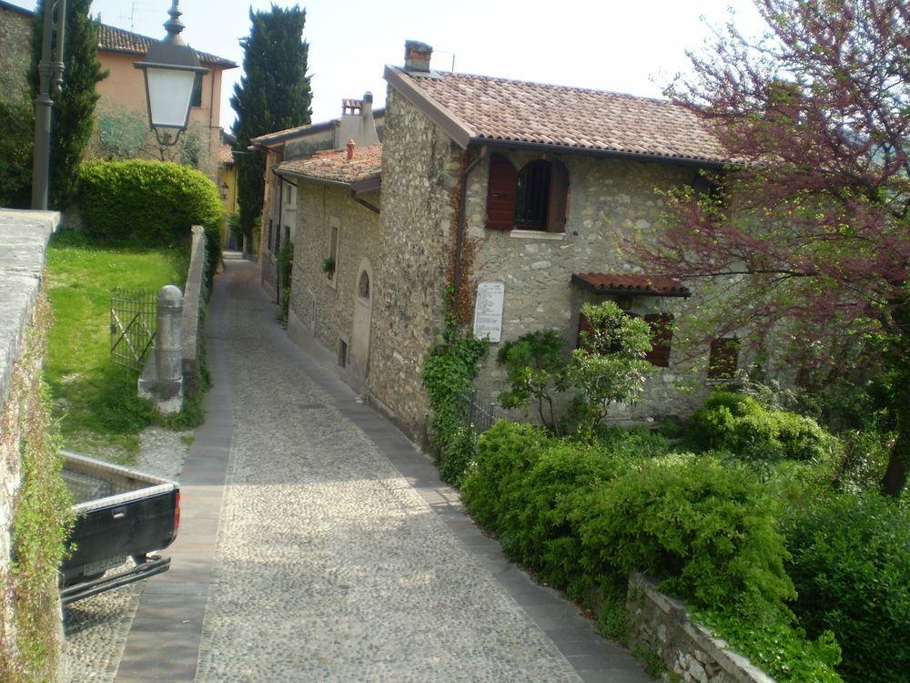 B&B Renzano Bedrooms Salo Exterior photo